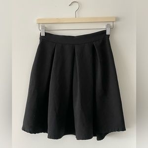 Pleated Black skirt